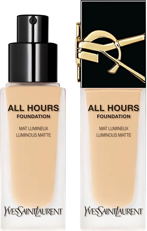 Yves Saint Laurent All Hours Foundation LN4 VS Estée Lauder 